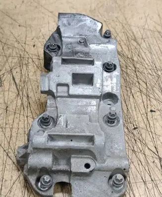 BMW 3 F30 F35 F31 Generator/alternator bracket 1116850686305 11168506863 8506863