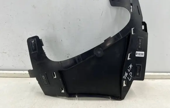 Renault Zoe Front bumper mounting bracket 620439075r
