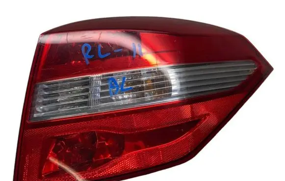 Renault Laguna II Rear/tail lights 06070