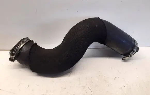 Audi A4 S4 B8 8K Intercooler hose/pipe 8K0145737L