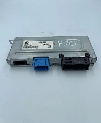 BMW 5 F10 F11 Gateway control module 9247397