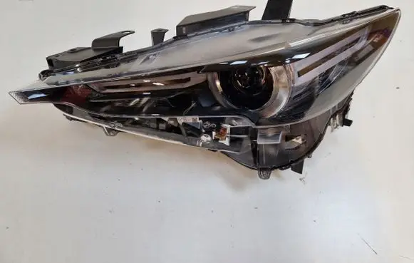 Mazda CX-5 II Headlight/headlamp