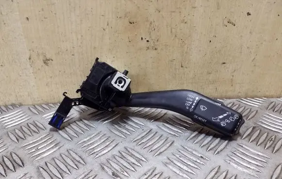Volkswagen Tiguan Wiper control stalk 1K0953519J