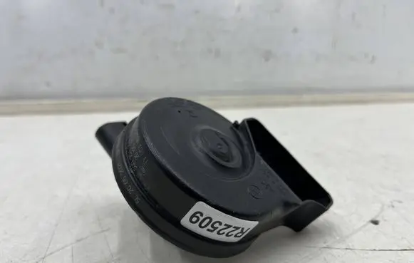 Skoda Octavia Mk3 (5E) Horn signal 5q0951223b