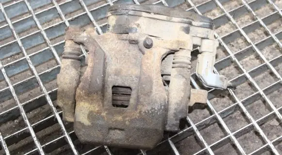 Mitsubishi Outlander Rear brake caliper