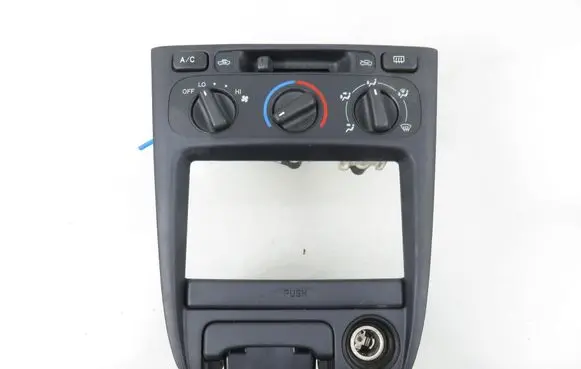 Toyota Corolla E110 Interior fan control switch 