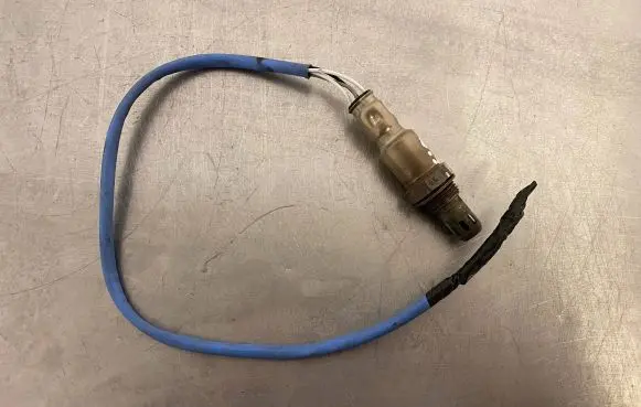 Mercedes-Benz C AMG W205 Lambda probe sensor A0005421300