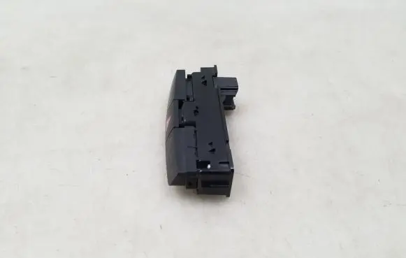 Opel Insignia A Hazard light switch 13324594