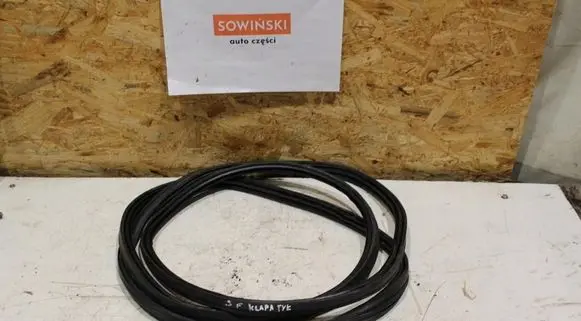Subaru Forester SF Trunk rubber seal (body) 