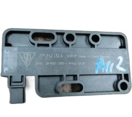 Porsche Macan (95B) Trunk lid opening control unit