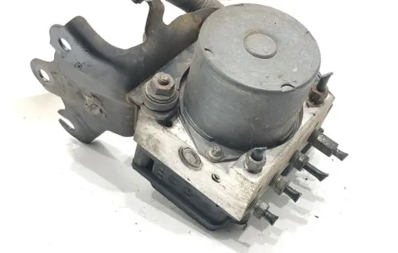 Toyota Auris 150 ABS Pump