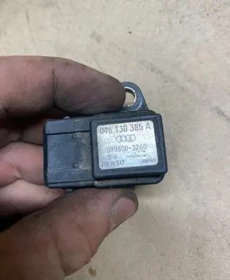 Volvo S40, V40 Air pressure sensor 046130385A 0798003260