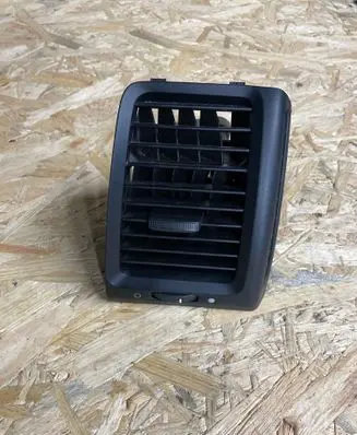 Honda Accord Dashboard side air vent grill/cover trim E6165181100 200447B3A