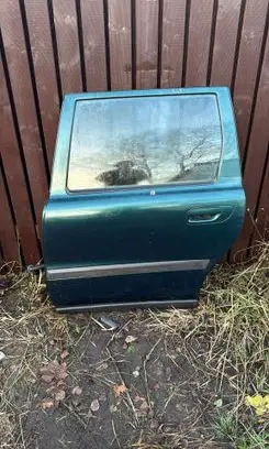 Volvo V70 Rear door 