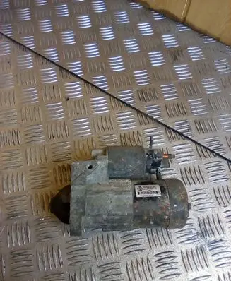 Renault Modus Starter motor 8200021396 M000T86181