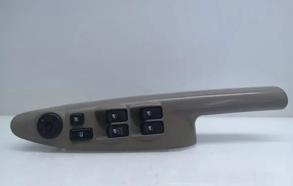 Hyundai Tucson JM Electric window control switch 935702E200