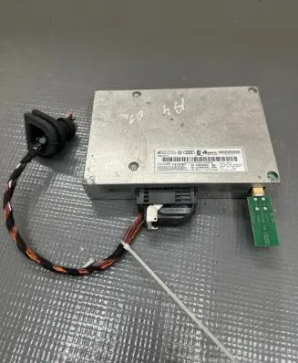 Audi A5 8T 8F Bluetooth control unit module 8T0862335D 095140889