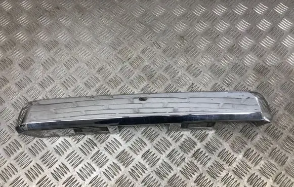 Nissan Navara D40 Trunk door license plate light bar 908104X56C 908104X60C