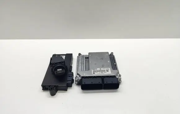 BMW 5 E60 E61 Engine ECU kit and lock set 7809944 0281015129 14150693