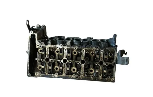 BMW 3 E90 E91 Engine head 