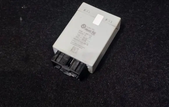 BMW M5 F90 Steering rack control module 6885215 32306885215 32306894830