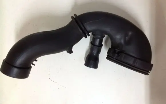 BMW 3 E90 E91 Air intake hose/pipe 779417204 446237604
