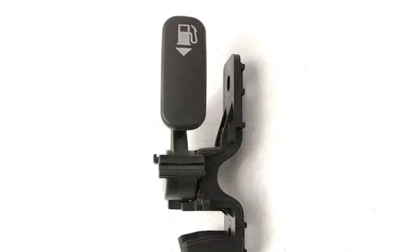 Jaguar X-Type Fuel tank opening switch 