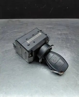 Mercedes-Benz E W211 Ignition lock 2115451408