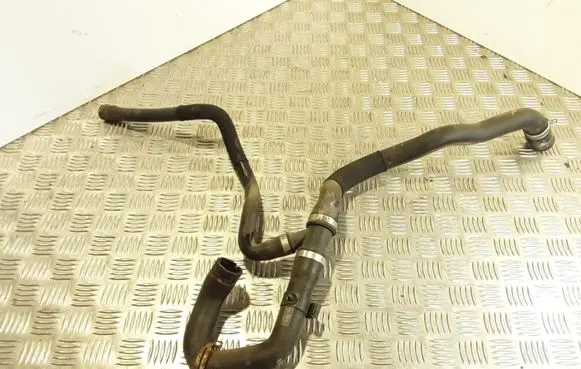 Ford Focus Engine coolant pipe/hose 3M5H8286CM