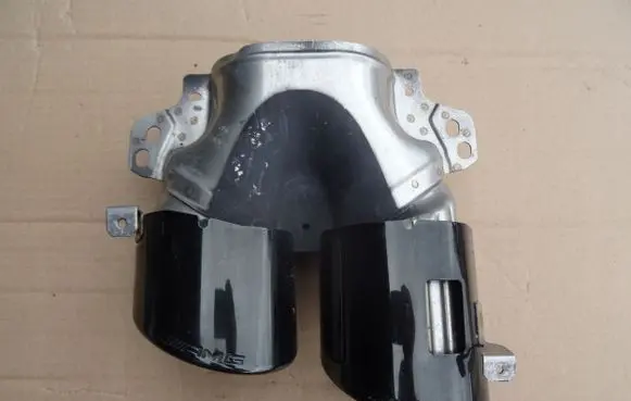 Mercedes-Benz GLA H247 Muffler trim A0004901500