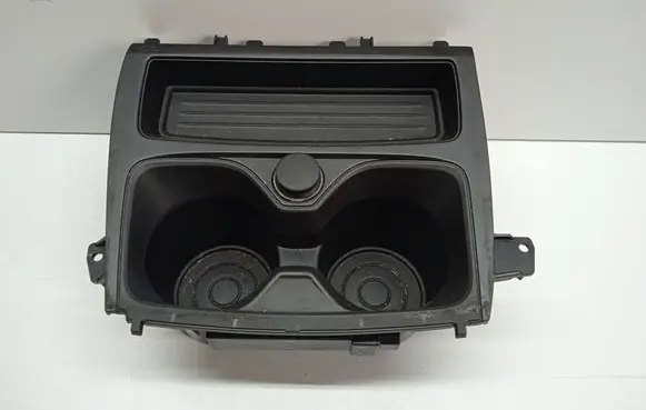 Cup holder front
