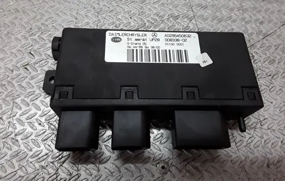 Mercedes-Benz C W203 ABS control unit/module A0295450632 00833802