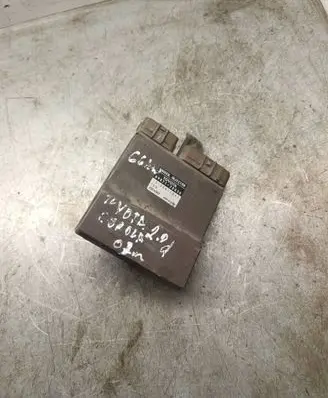Toyota Corolla Verso E121 Fuel injection control unit/module 8987120030