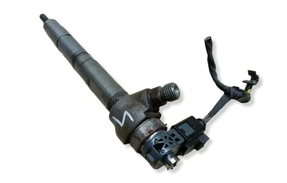 Audi A3 S3 8P Fuel injector 03L130277J