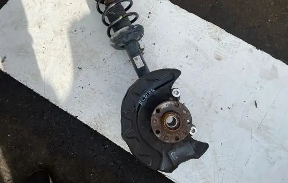 Skoda Kodiaq Front wheel hub spindle knuckle
