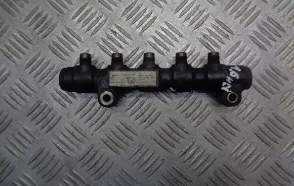 Citroen C4 I Fuel main line pipe 9654592680