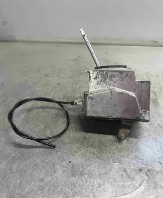 Mercedes-Benz SL R230 Gear shifter/selector A2302674824