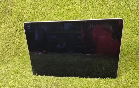 Tesla Model 3 Screen/display/small screen 108954300I 1089543