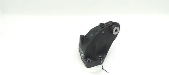 Mercedes-Benz ML W166 Engine mounting bracket A6422236104