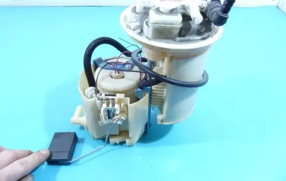 Toyota Sienna XL30 III In-tank fuel pump 77020-58020 IMPRK1259808