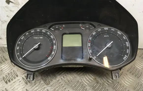 Skoda Octavia Mk2 (1Z) Speedometer (instrument cluster) A2C53032516 1Z0920810A VD1053285