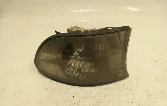 Front indicator light