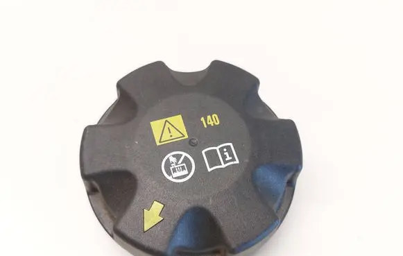 BMW 3 G20 G21 Coolant expansion tank/reservoir cap