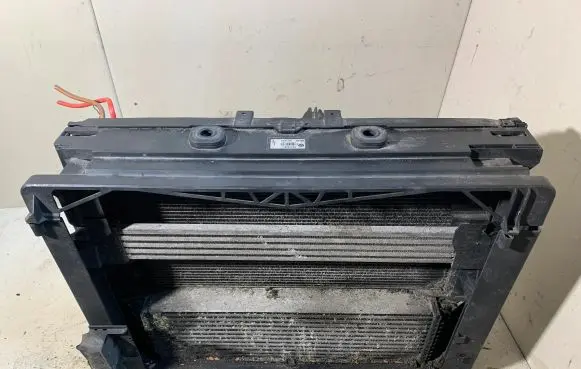 BMW 5 F10 F11 Radiator set 8509171 77260140