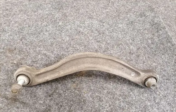 Mercedes-Benz CLS C218 X218 Rear control arm