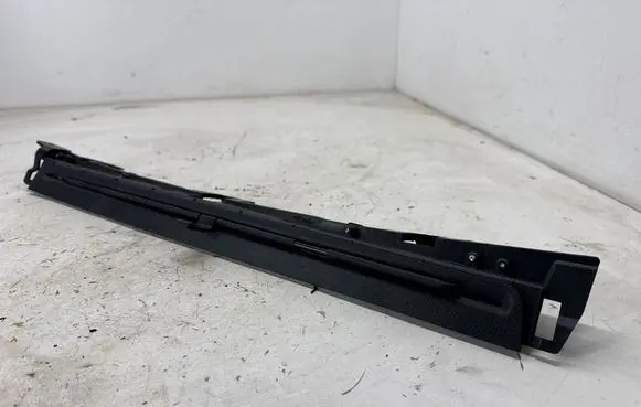 Chrysler Pacifica Estate rear side window sun shade/blind PX92000403BL 92770087