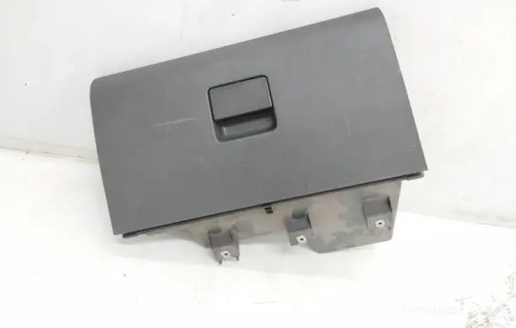 Volkswagen Fox Glove box 5Z0857097 5Z0857101