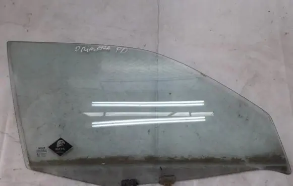 Nissan Primera Front door window glass four-door