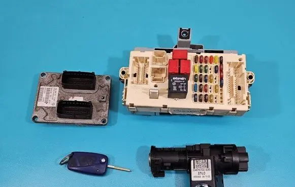 Fiat Stilo Engine control unit/module ECU 55189590 IMPRK1446239