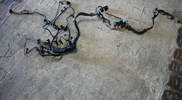BMW 5 E60 E61 Engine installation wiring loom 7795363